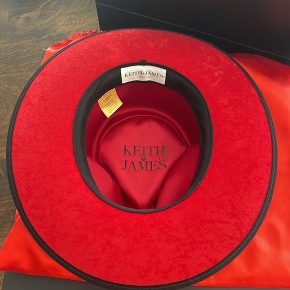 Keith James (famous red bottom hat) Hollywood style hat - Picture 2 of 10